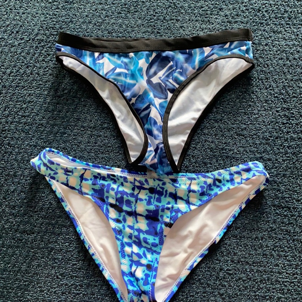2 small bikini bottoms